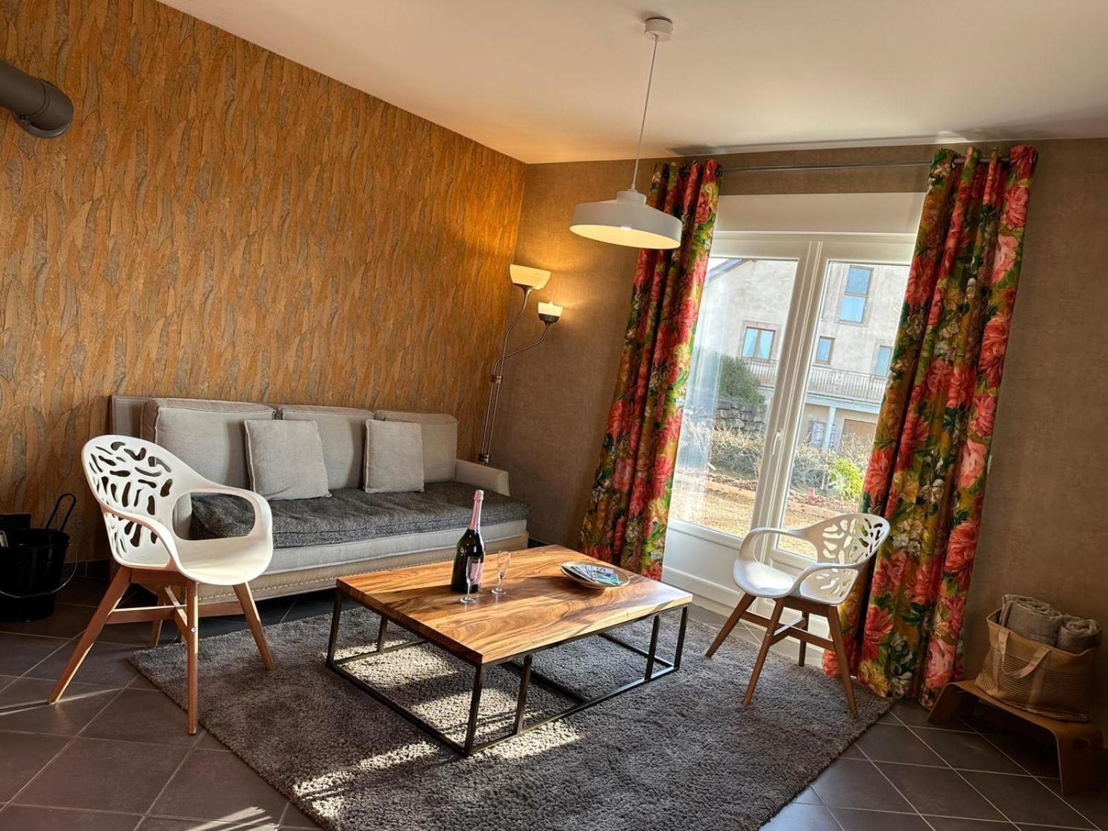 Le Charme Villa Cernay-les-Reims Kültér fotó